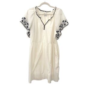 Old Navy White cotton Dress with Black Embroidery size M Tall